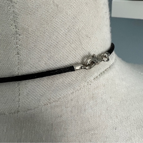 Kettlebell Necklace - new - Picture 3 of 3